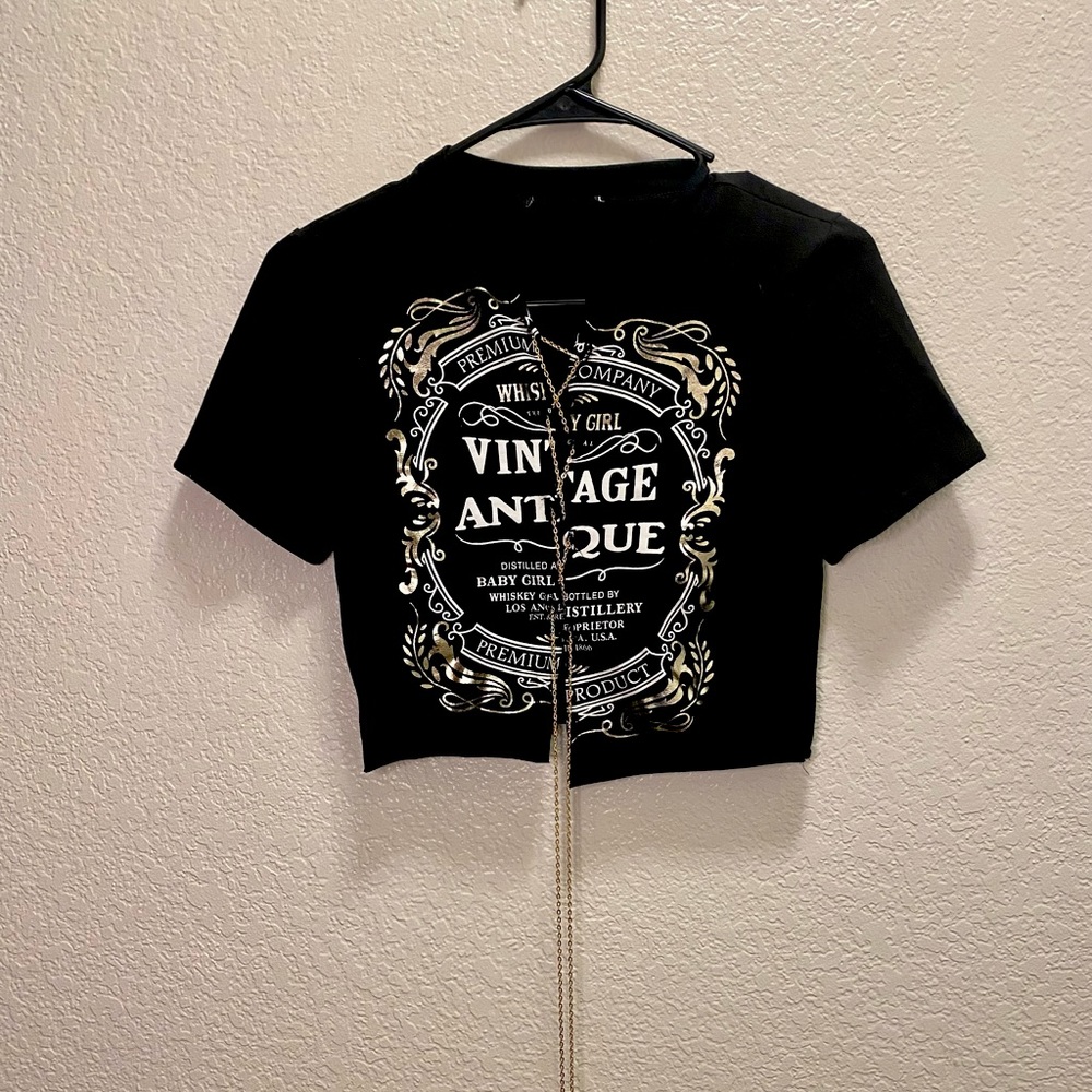 🖤 Vintage Antique Graphic Crop Top 🖤